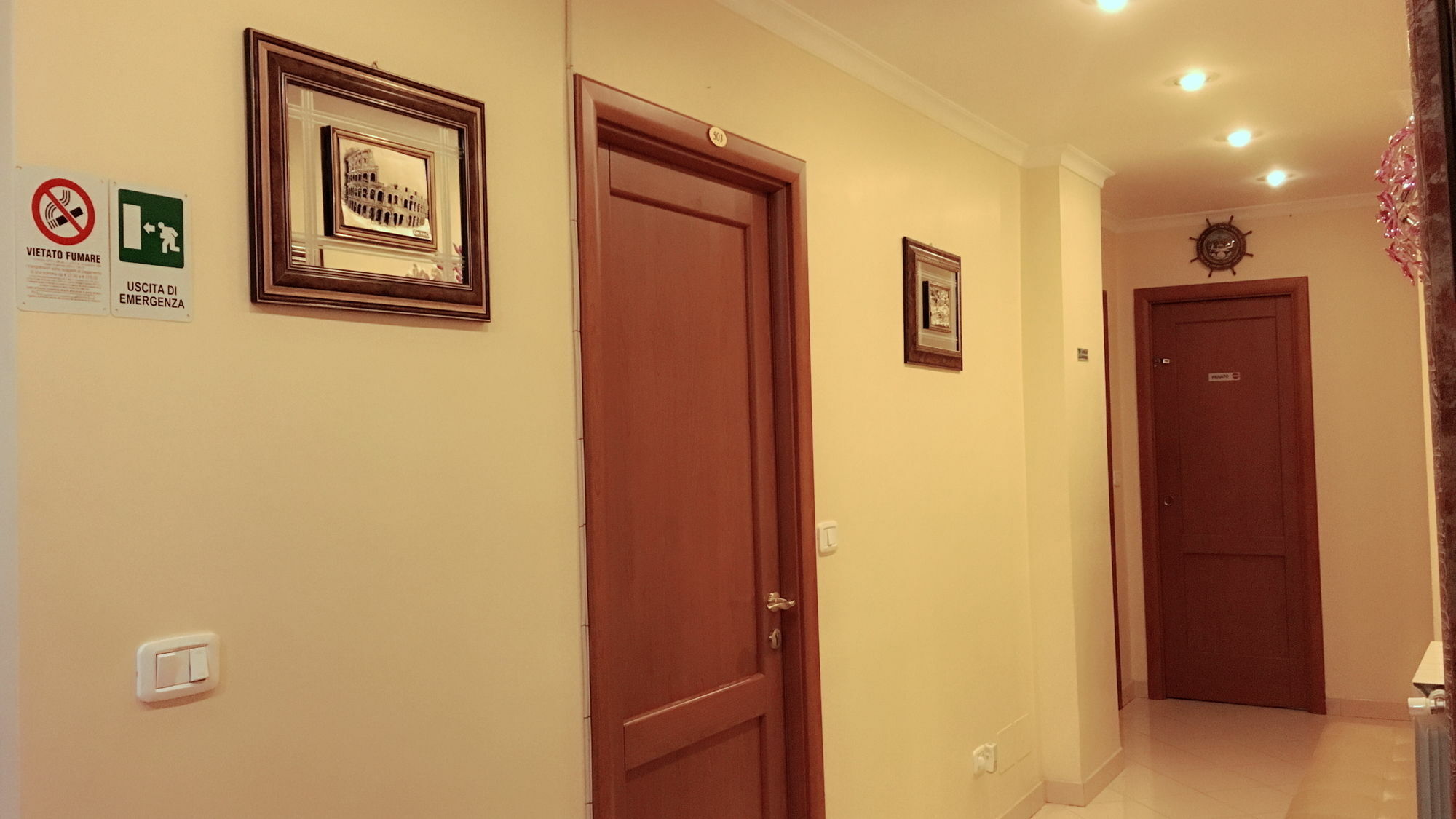 Zhihua Guest House Ρώμη Εξωτερικό φωτογραφία