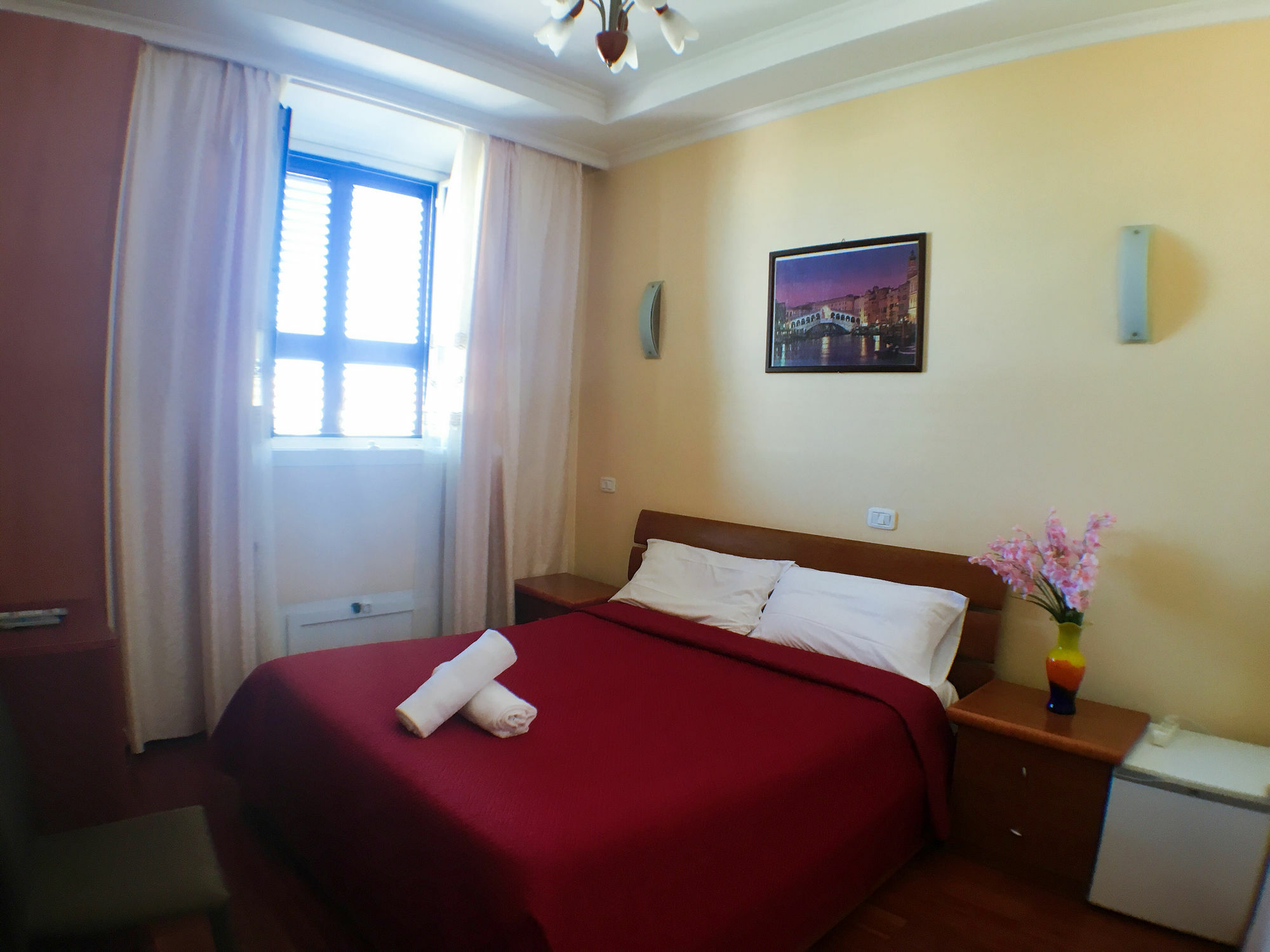 Zhihua Guest House Ρώμη Εξωτερικό φωτογραφία